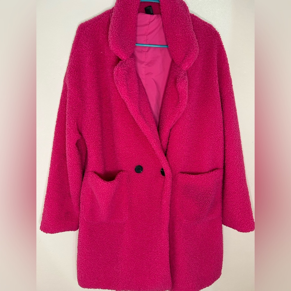Beautiful Pea Coat, color fuchsia, Size M